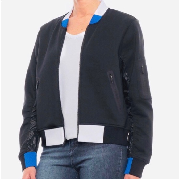 Under Armour Track Bomber Jacket - Picture 7 of 8